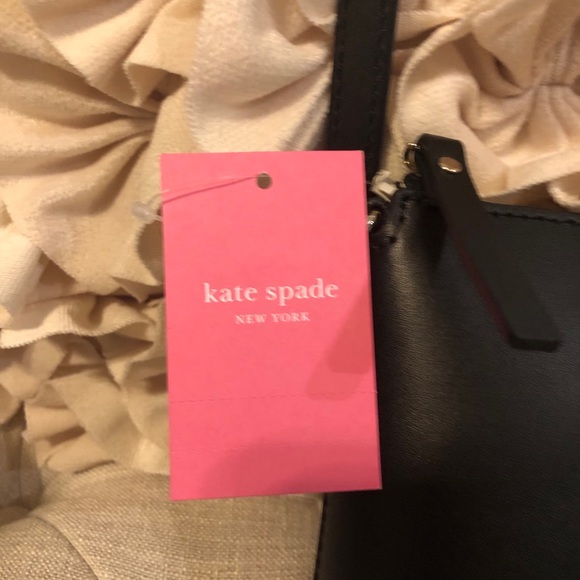 Kate Spade Purse - Picture 5 of 8